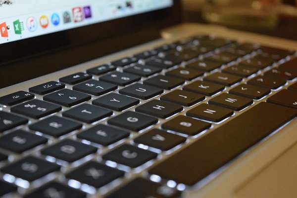 Backlit laptop keyboard